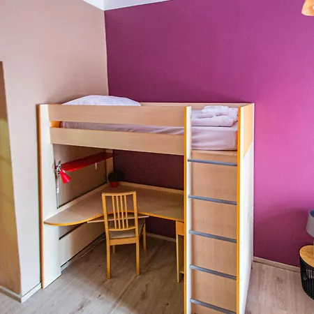 Apartamento Colorful 2bdr Family Praga